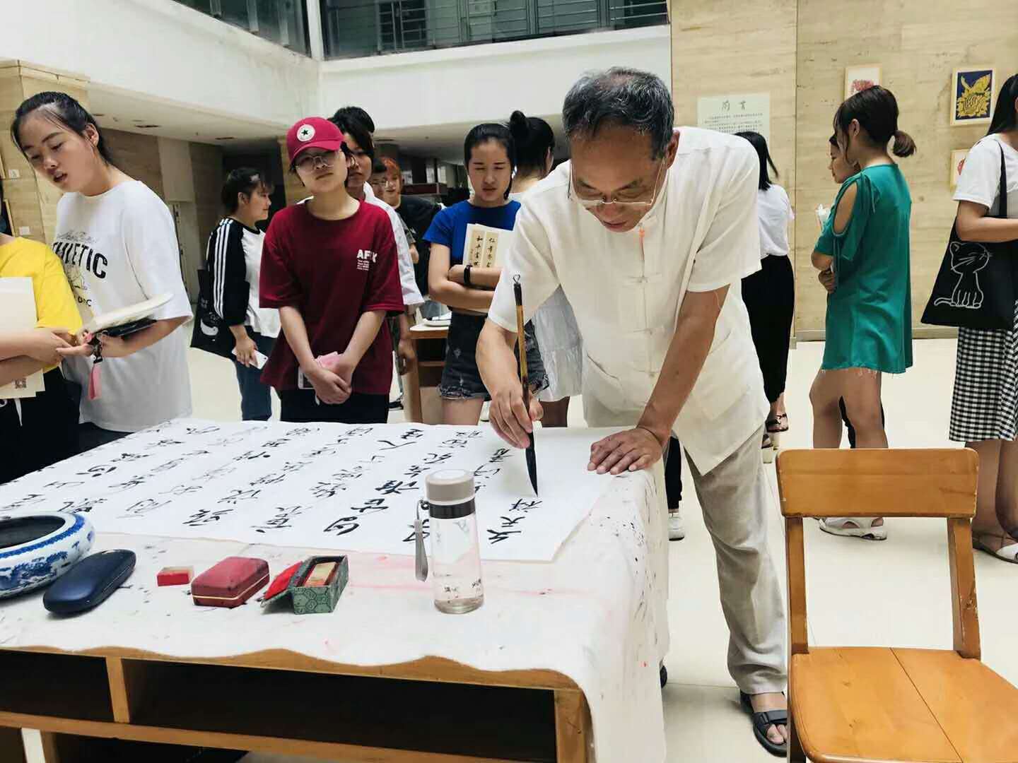 微信图片_20190613163753.jpg